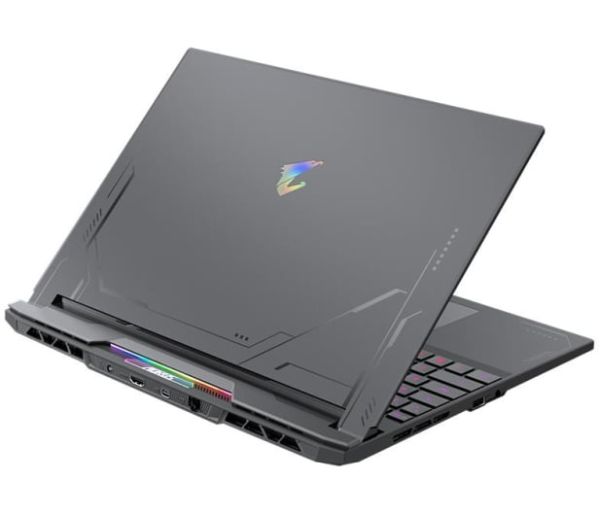 Gigabyte AORUS 15X ASF i7-13650HX/16GB/1TB/Win11 RTX4070 165Hz 